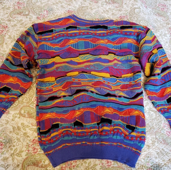 Purely Australian Clothing Co. Sweater - Picture 2 of 9